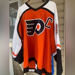 Authentic Vintage Professional NHL Official Hockey Jersey - Flyers- Lindros